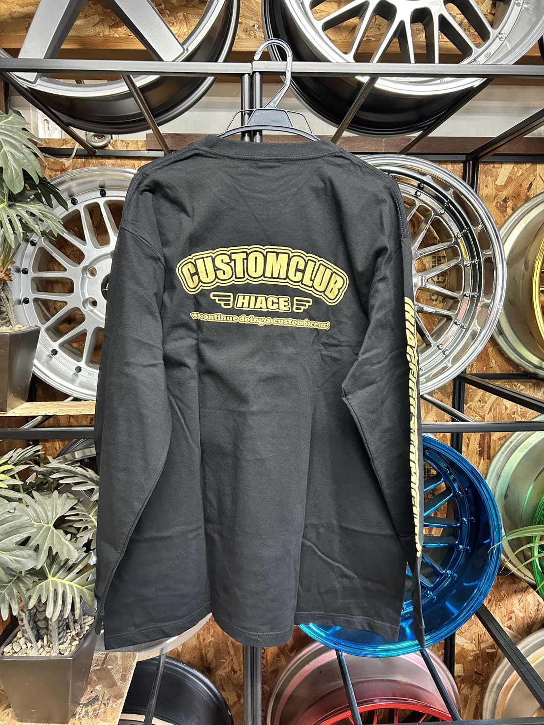 HCC　ロンＴ長袖　黒地ゴールド