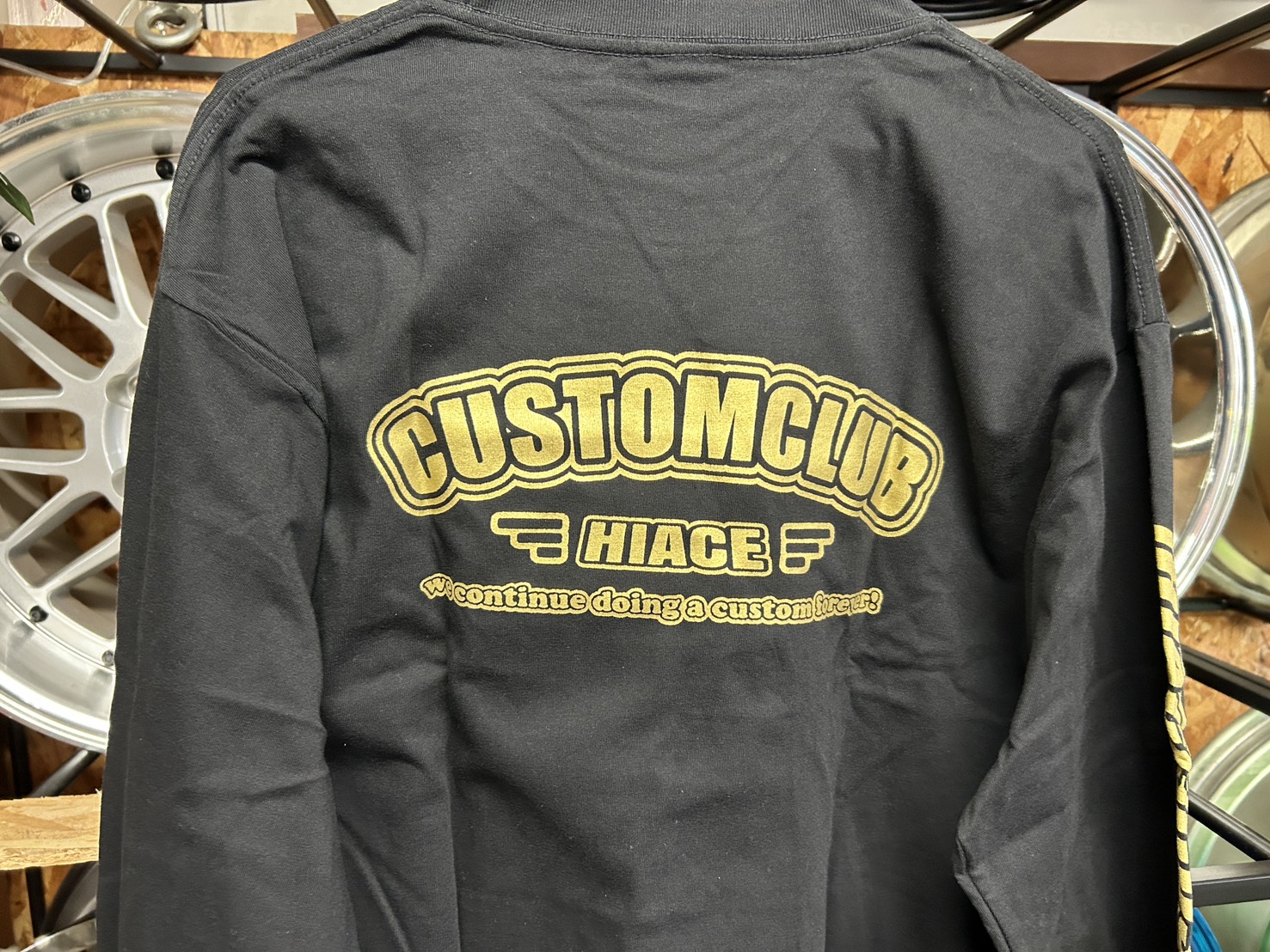 HCC　ロンＴ長袖　黒地ゴールド